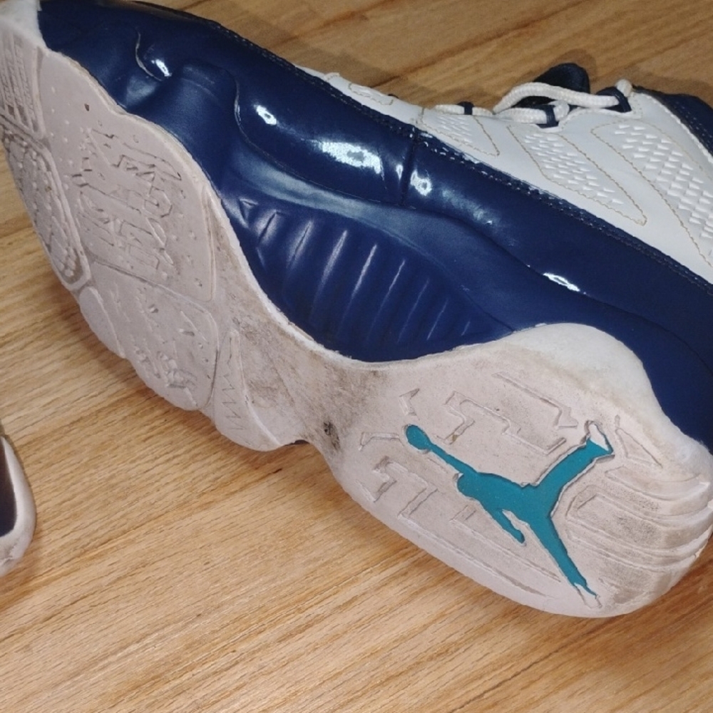 Air Jordan 9 Retro “Flint Grey / French Blue” – White and Navy Athletic Sneakers - Picture 6 of 12